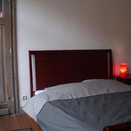 Guesthouse Oude Houtmarkt 伊普尔 客房 照片